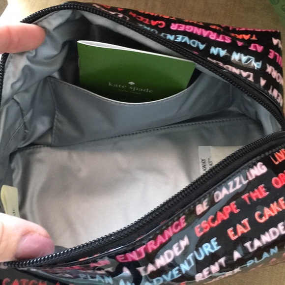 🎁Kate Spade Large Davie Cosmetic Bag - Picture 5 of 8